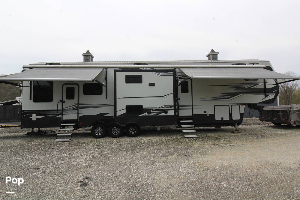 2017 Keystone Raptor 424TS à vendre à , WV
