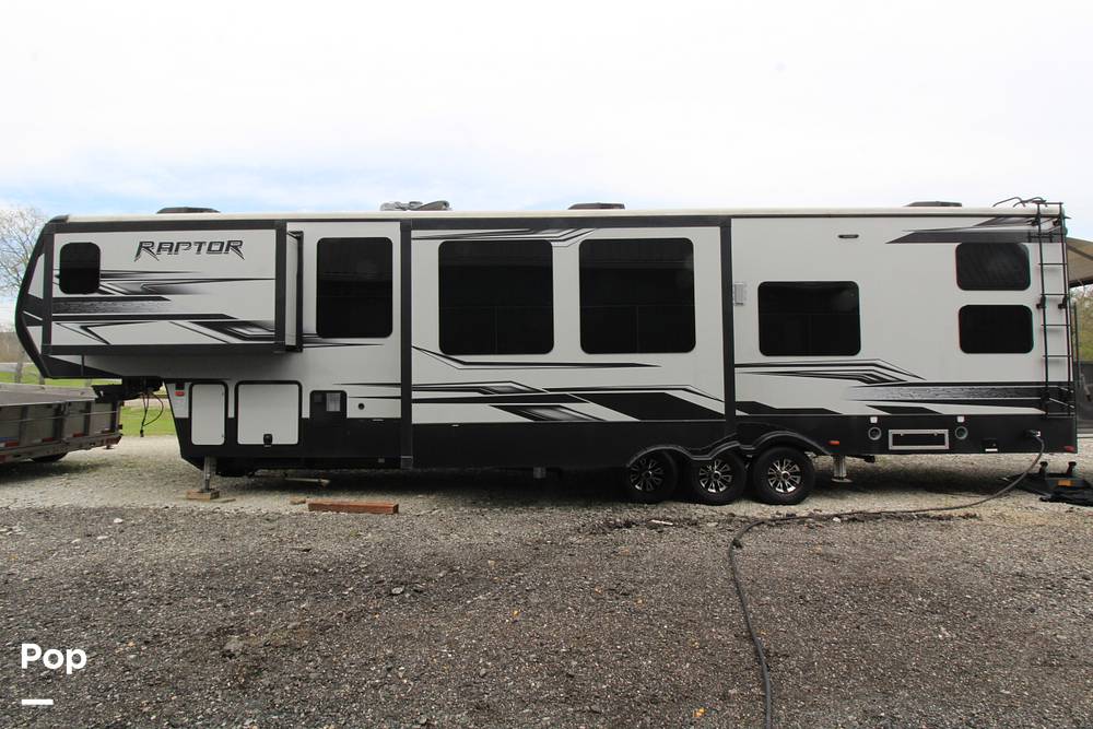 2017 Keystone Raptor 424TS à vendre à , WV